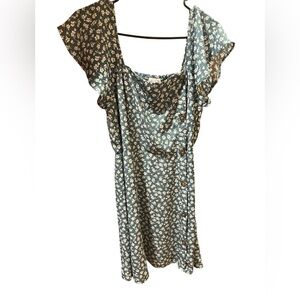 Sienna Sky Dress Size Medium